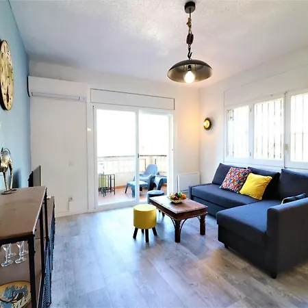 Apartment With Scenic View *