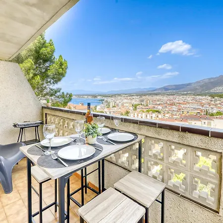 In With Waterfront Views